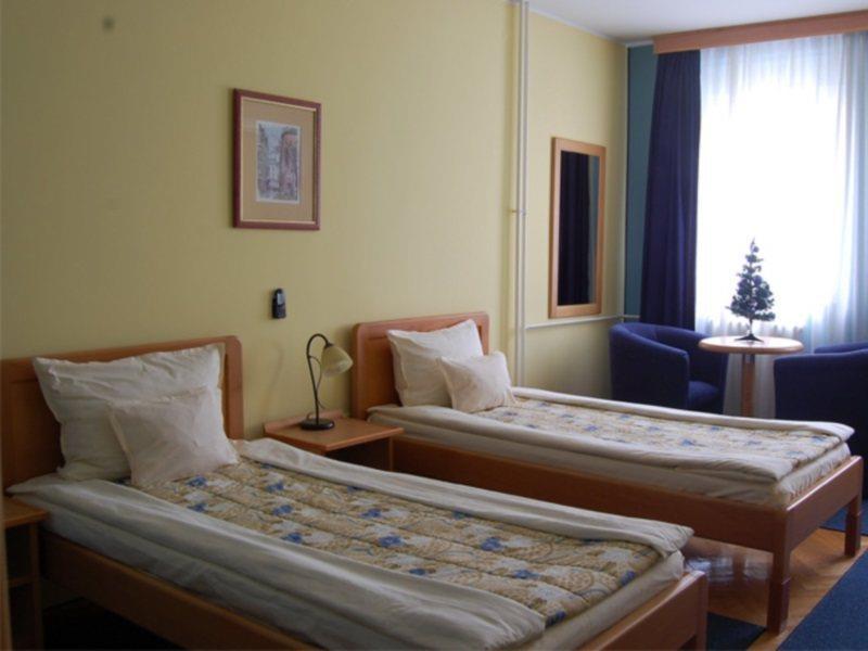 Voyager Bed & Breakfast Νόβι Σαντ Εξωτερικό φωτογραφία