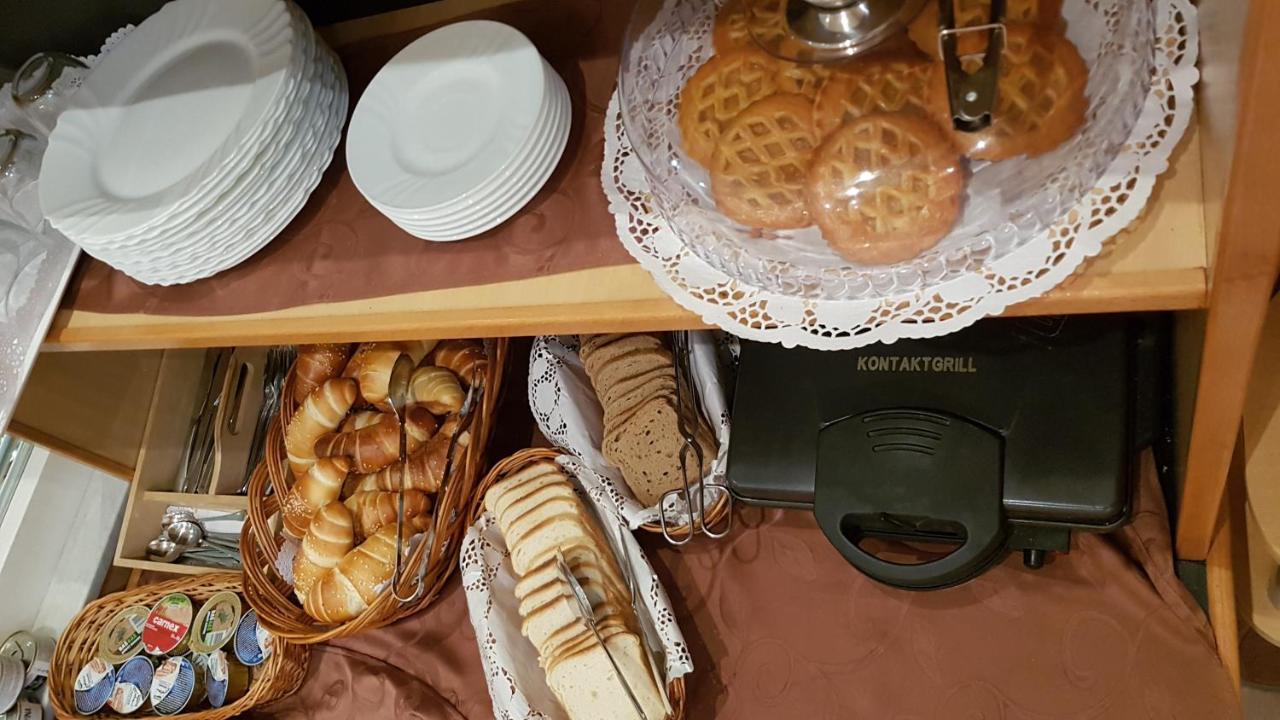 Voyager Bed & Breakfast Νόβι Σαντ Εξωτερικό φωτογραφία
